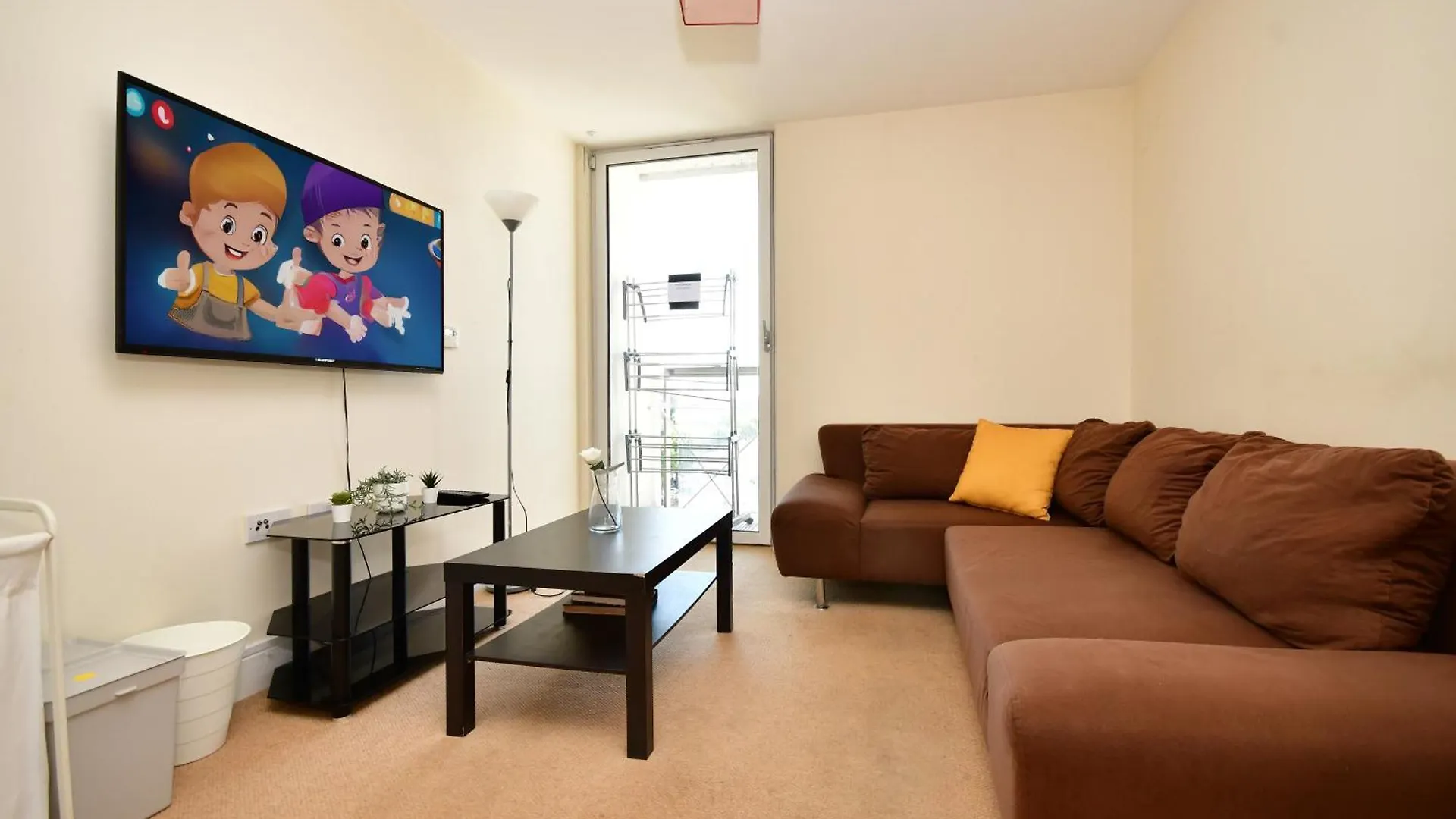 Apartment Comfortable 2 Bedroom Flat With Great View Near Canary Wharf London