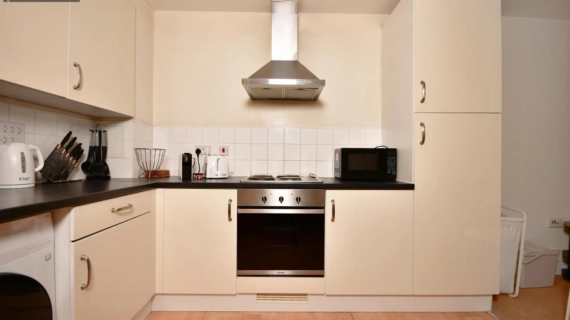 Comfortable 2 Bedroom Flat With Great View Near Canary Wharf London 0*,